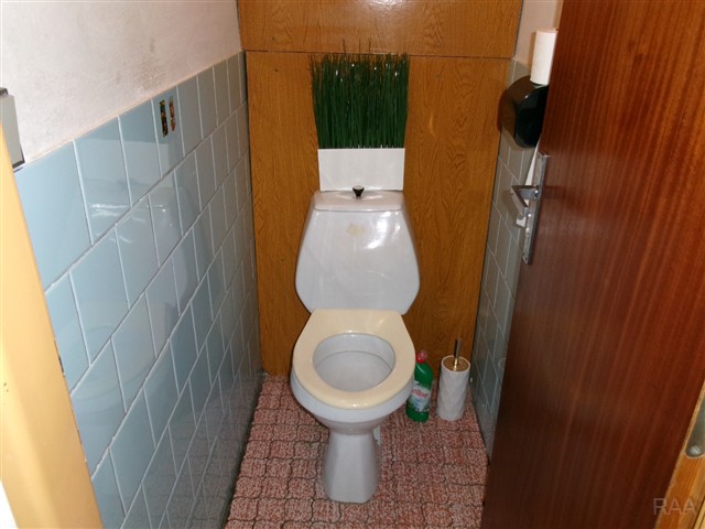 WC [25/46]